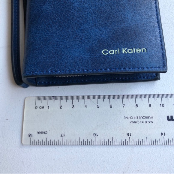 Blue wallet - Picture 3 of 3